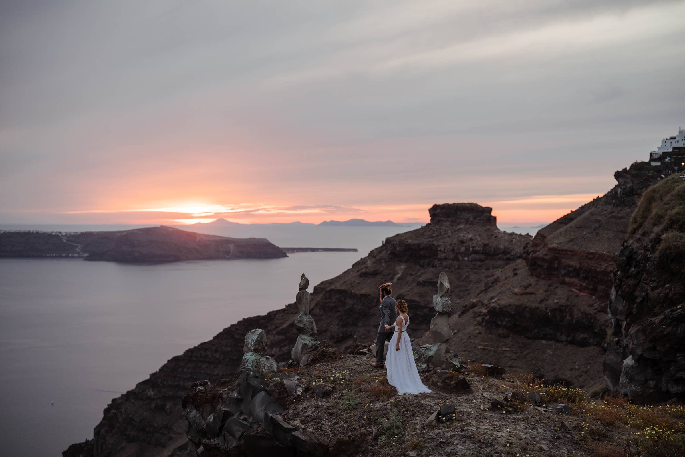 Santorini-wedding-blog-next-day-photo-session